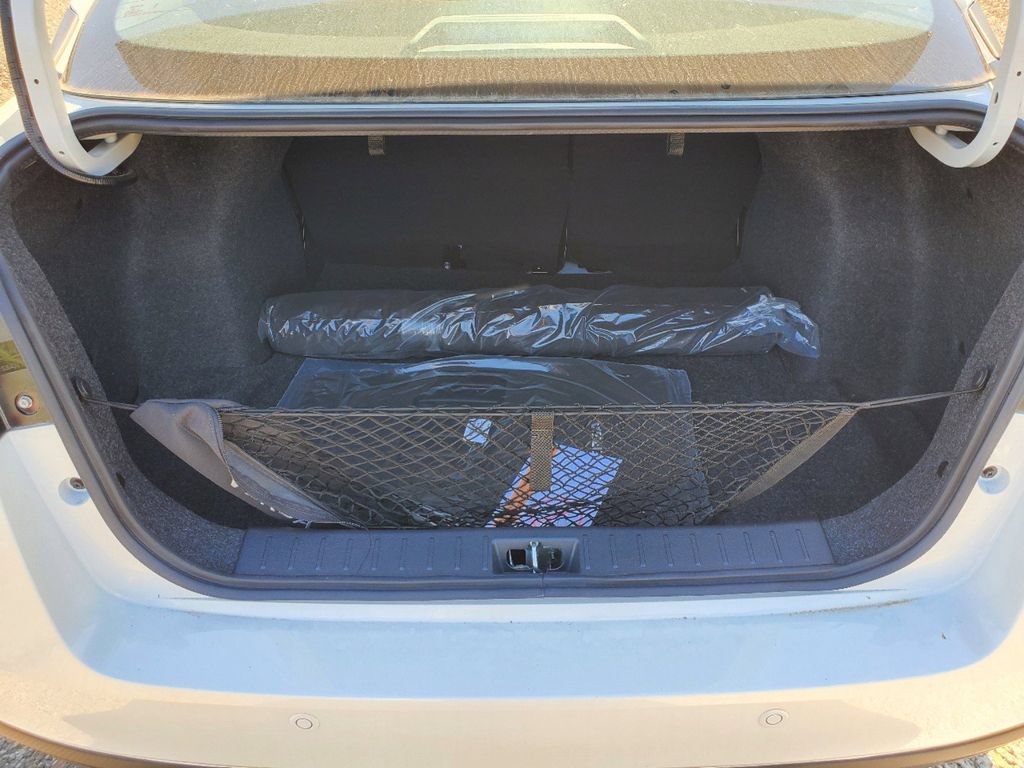 New 2025 Nissan Versa SV w/ Trunk Package FWD image 8