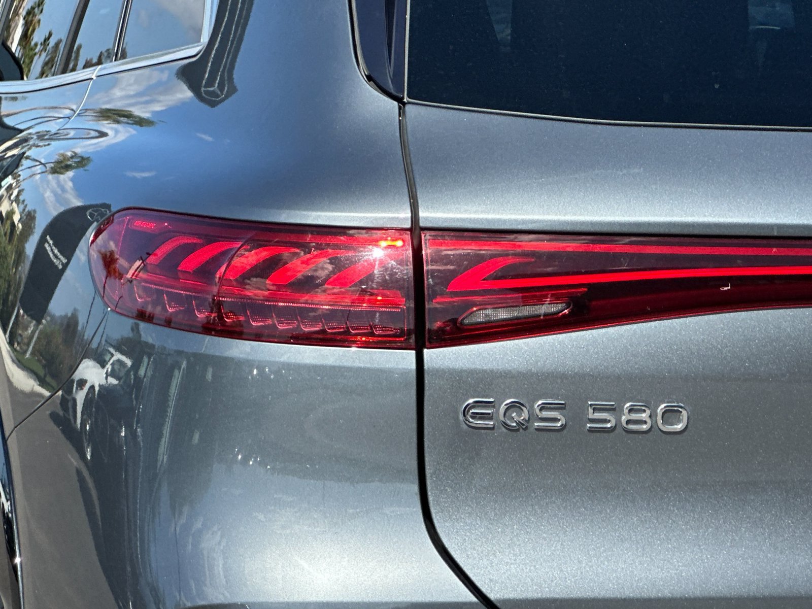 Certified 2023 Mercedes-Benz EQS 580 4MATIC SUV image 33