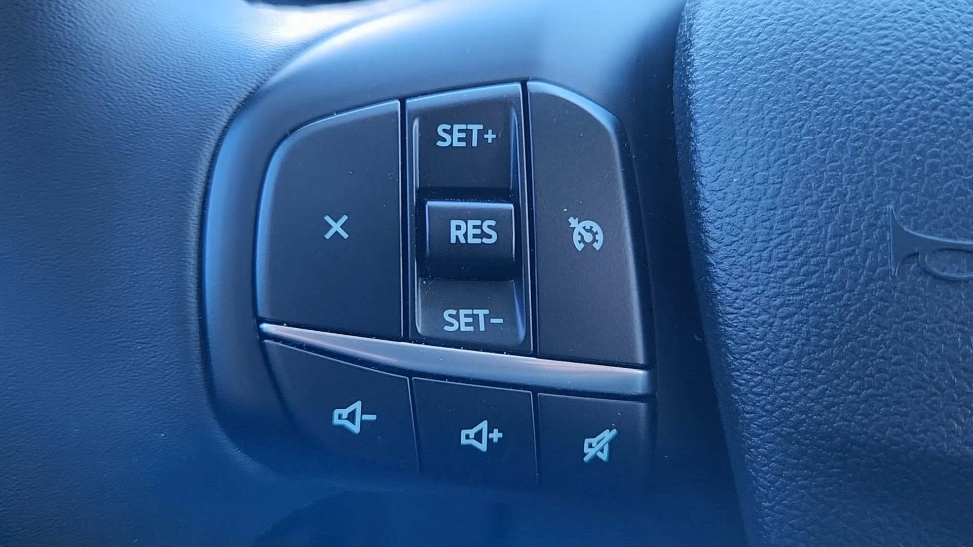 Used 2024 Ford Bronco Sport Heritage w/ Heritage Convenience Package image 12