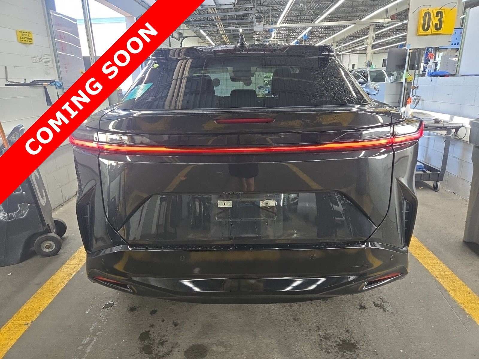 Used 2023 Lexus RZ 450e Premium w/ Accessory Package (2T) AWD/4WD image 4