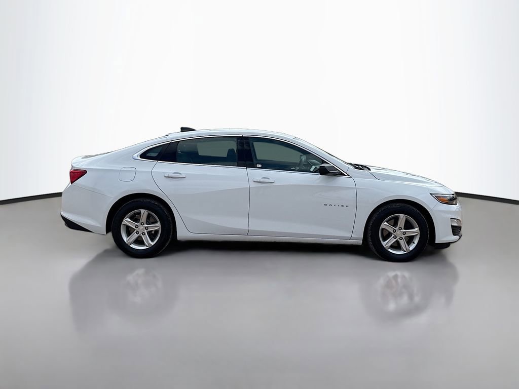 Used 2023 Chevrolet Malibu LS w/ LPO, Floor Liner Package FWD image 8