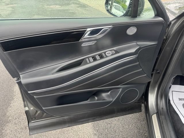 Certified 2026 Genesis GV80 2.5T AWD/4WD image 19