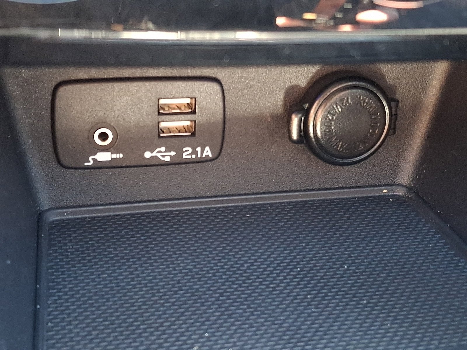 Certified 2023 Subaru Forester Premium AWD/4WD image 24