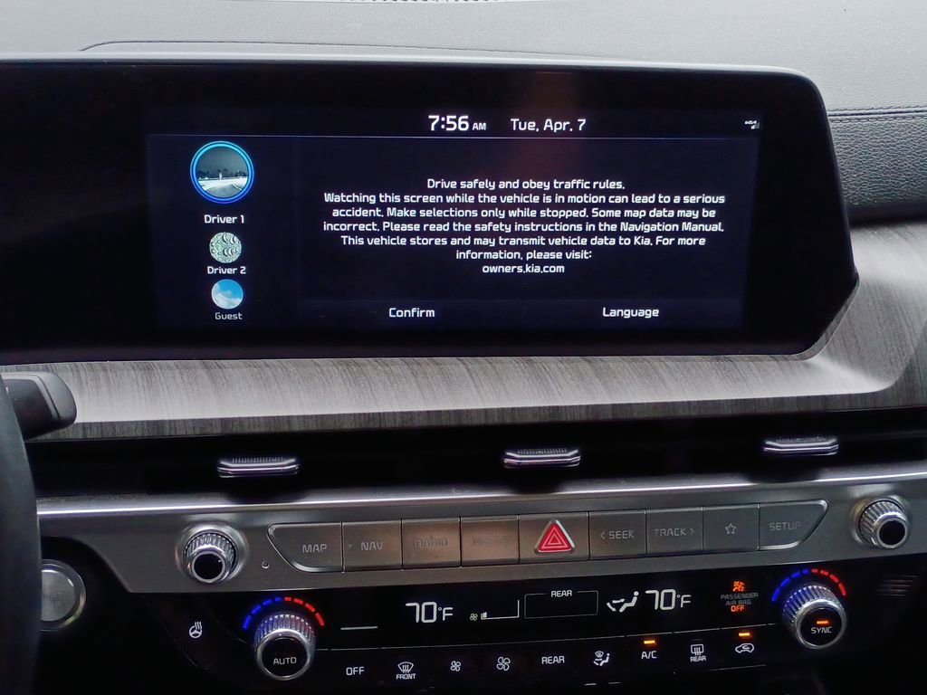 Used 2023 Kia Telluride EX w/ EX Captain's Chair Package AWD/4WD image 18