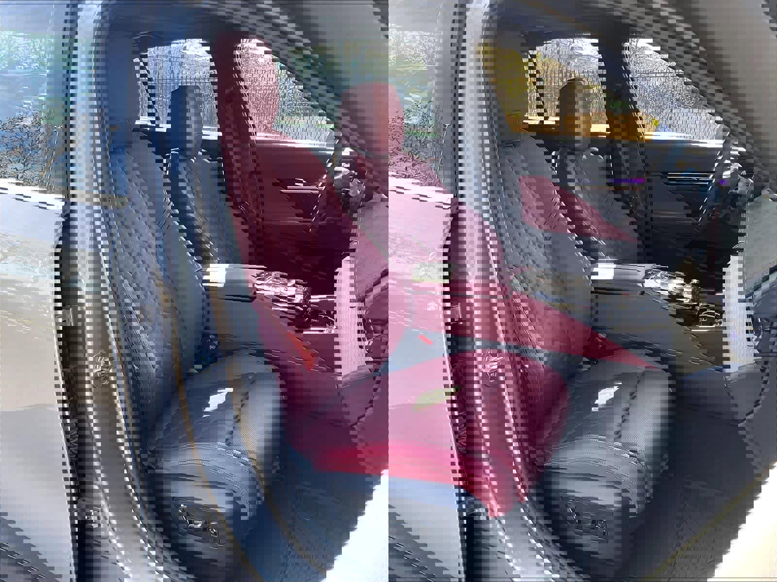 Certified 2025 BMW i5 xDrive40 w/ Premium Package image 10