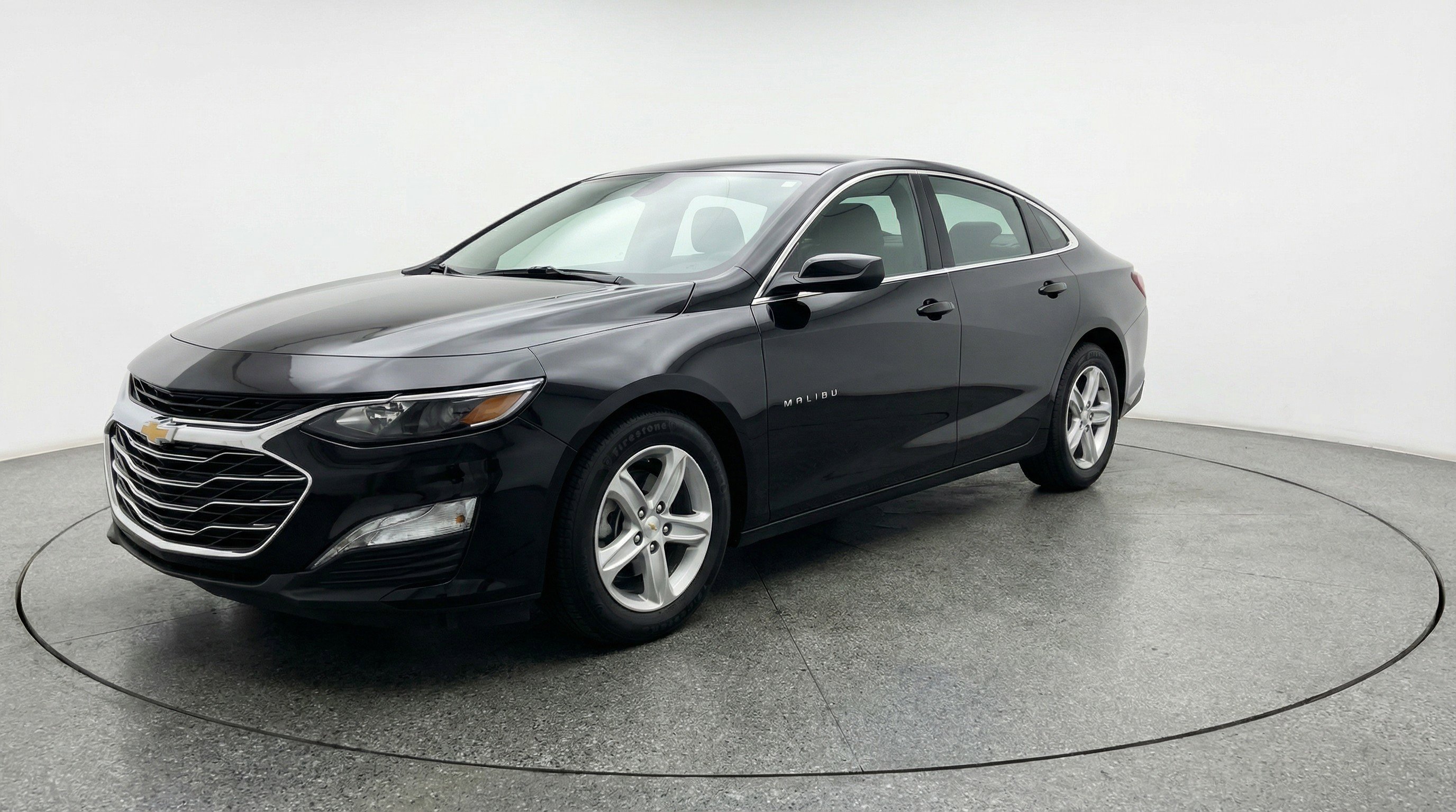 Used 2024 Chevrolet Malibu LT FWD image 3