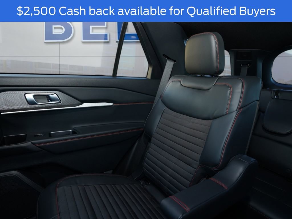New 2026 Ford Explorer ST-Line w/ ST-Line Street Pack image 23
