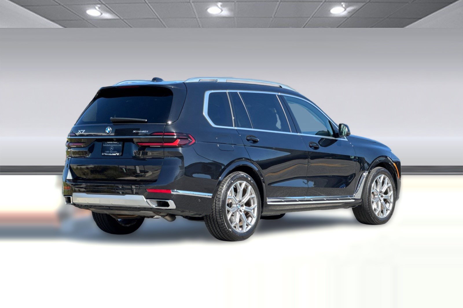Used 2025 BMW X7 xDrive40i AWD/4WD image 8