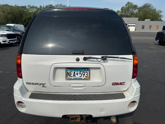 Used 2004 GMC Envoy XL SLT AWD/4WD image 8