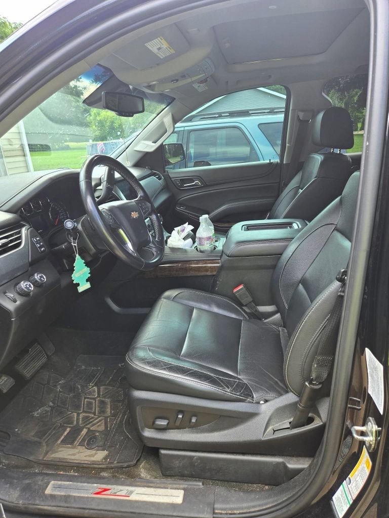 Used 2018 Chevrolet Tahoe LT w/ Z71 Midnight Edition AWD/4WD image 2