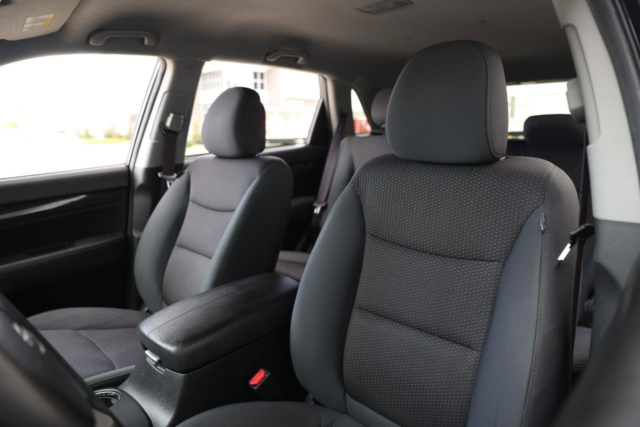 Used 2011 Kia Sorento 2WD image 6