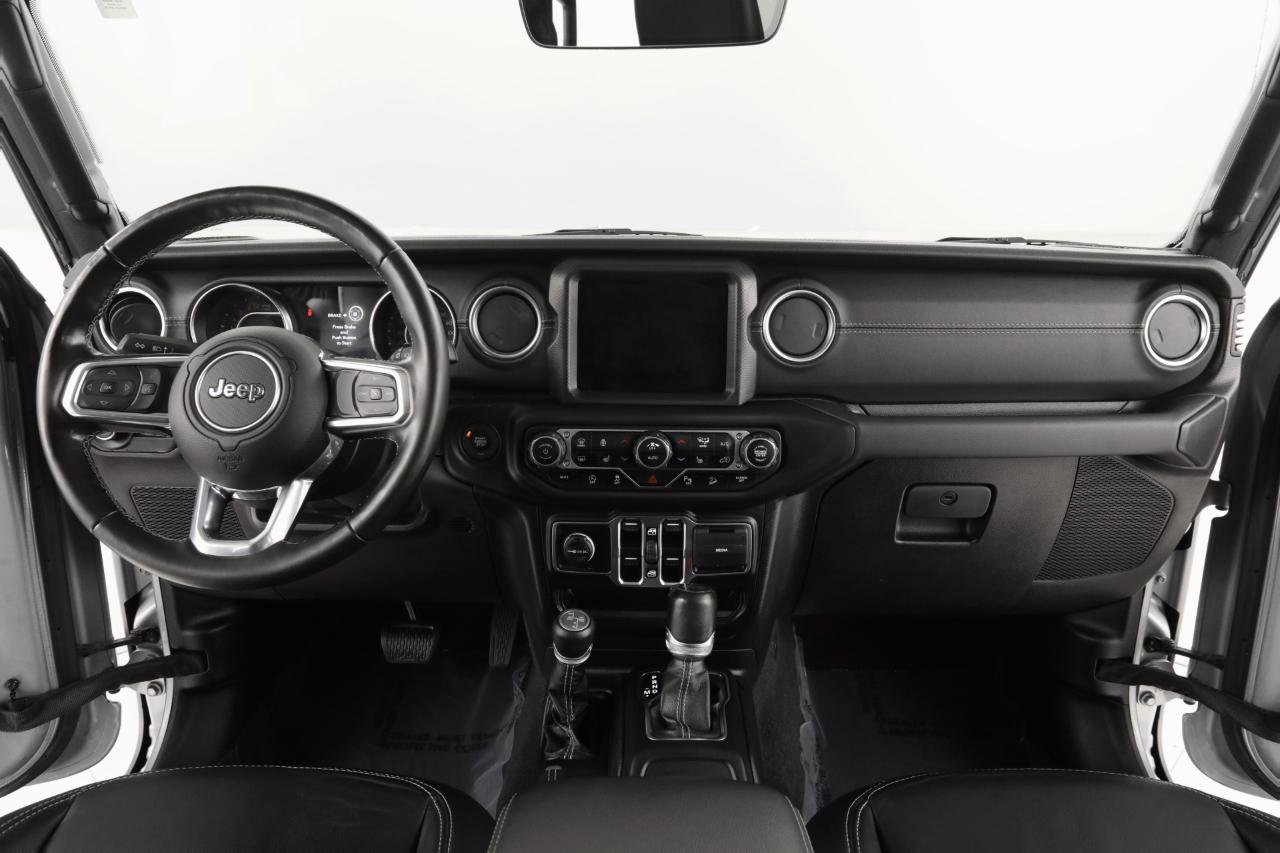 Used 2021 Jeep Wrangler Unlimited Sahara w/ Uconnect 4C Nav & Sound Group image 14