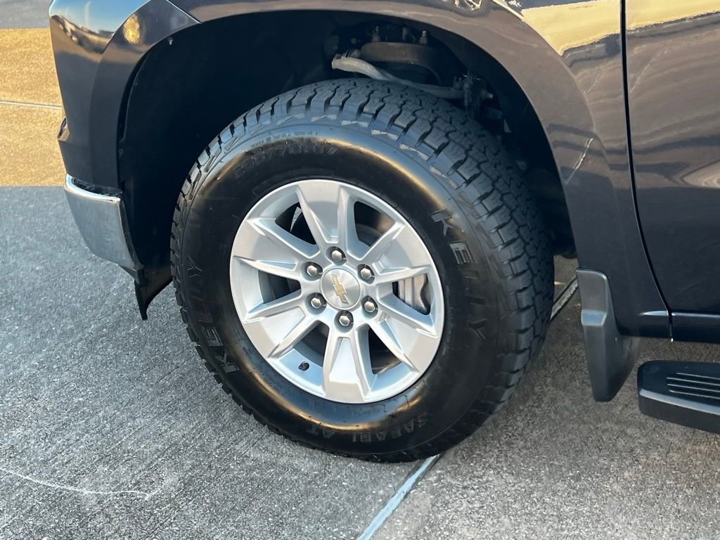 Used 2024 Chevrolet Silverado 1500 LT w/ Protection Package image 17