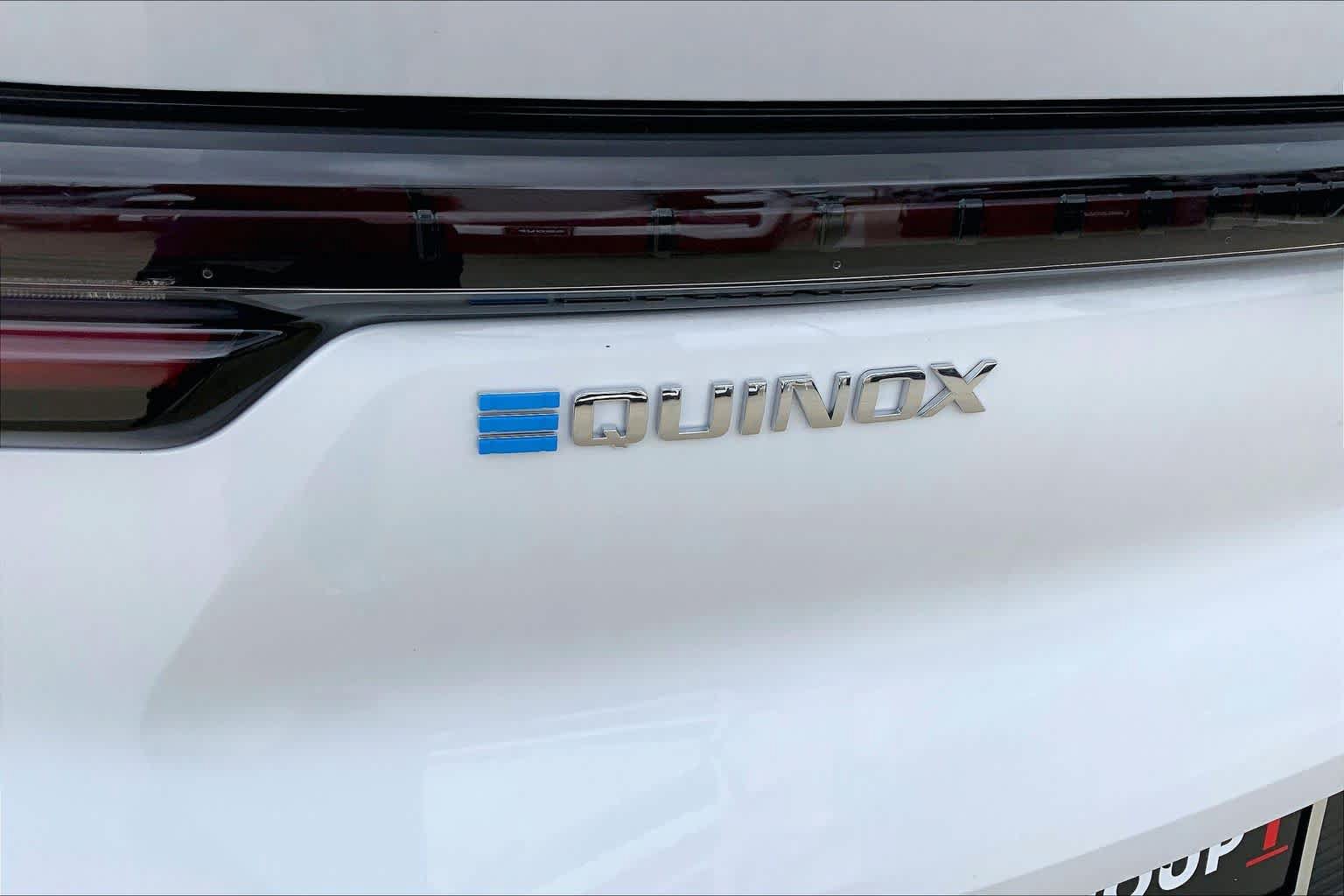 New 2026 Chevrolet Equinox EV LT FWD image 15
