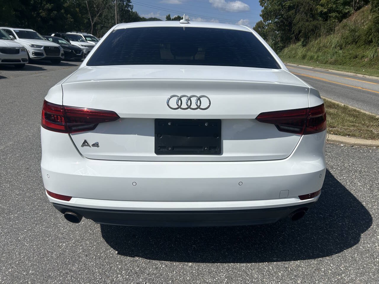 Used 2017 Audi A4 2.0T Premium FWD image 6