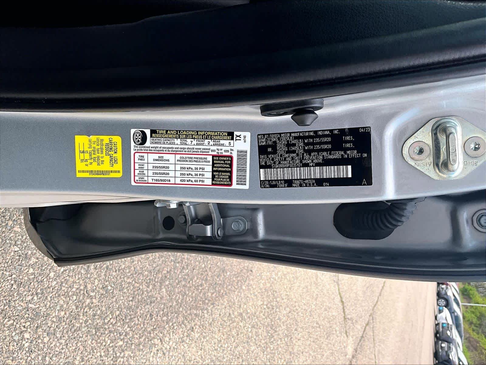 Used 2023 Toyota Highlander Limited AWD/4WD image 37