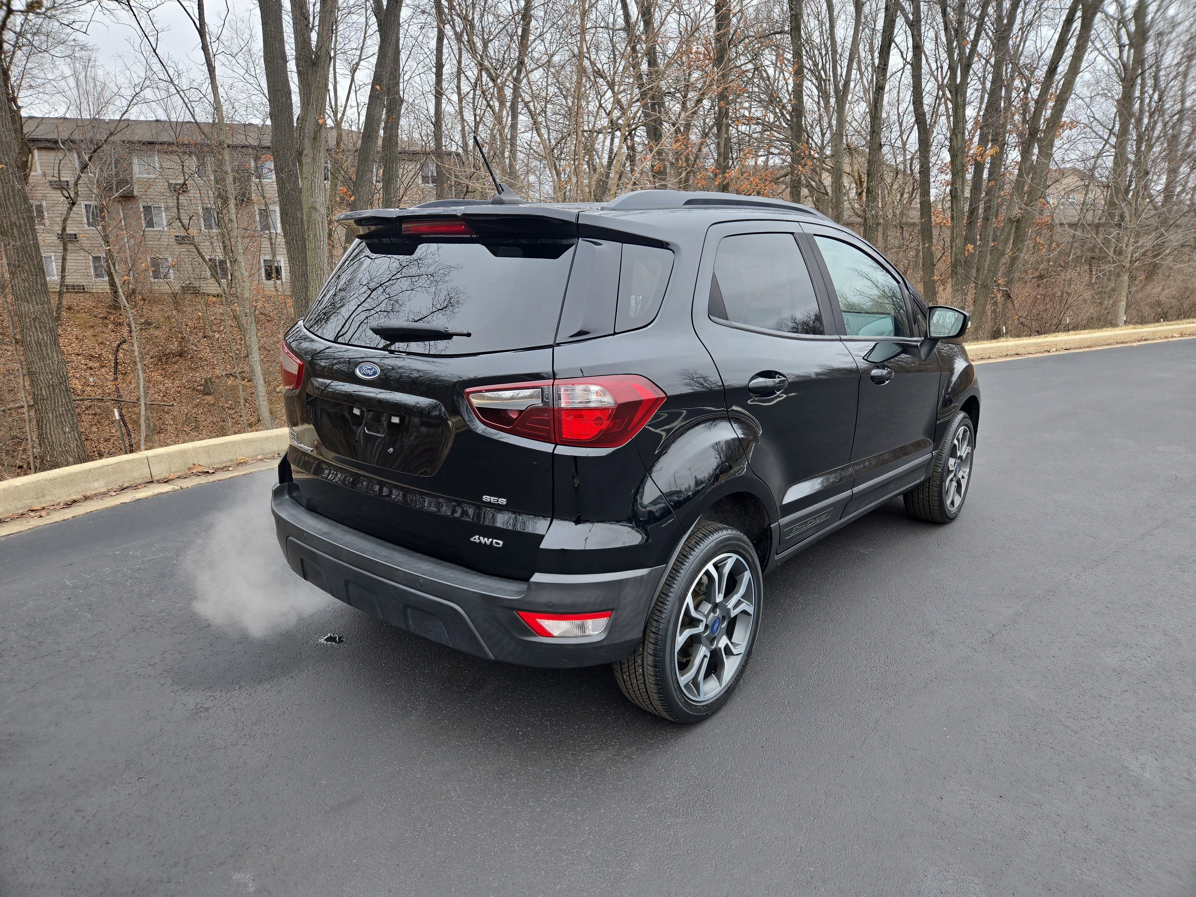 Used 2019 Ford EcoSport SES image 3
