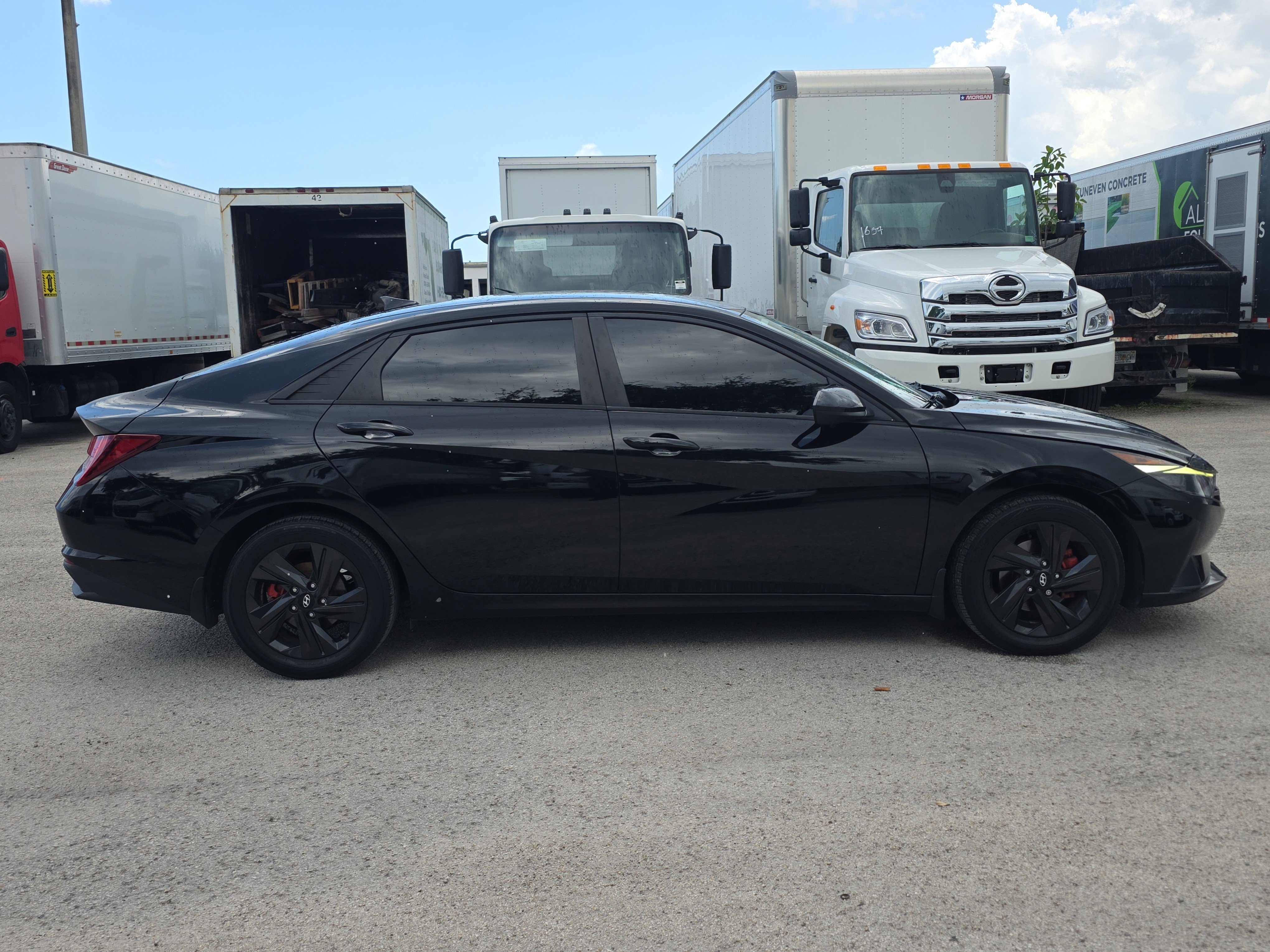 Used 2022 Hyundai Elantra SEL FWD image 8