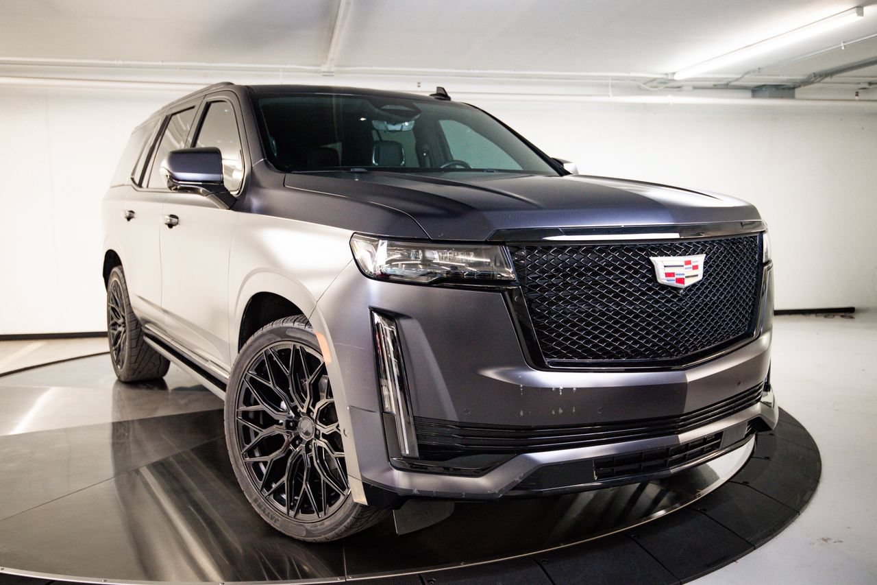Used 2023 Cadillac Escalade Sport w/ Touring Package AWD/4WD image 9