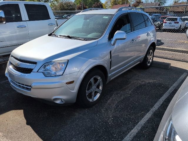 Used 2013 Chevrolet Captiva Sport LT FWD image 1