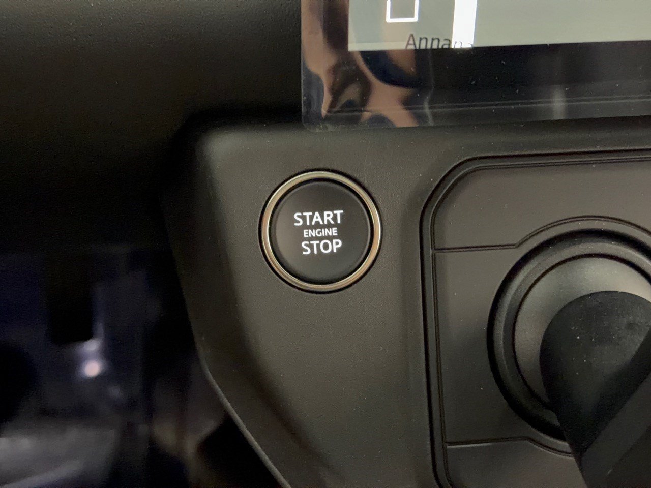 New 2026 Land Rover Defender 110 X-Dynamic SE AWD/4WD image 20