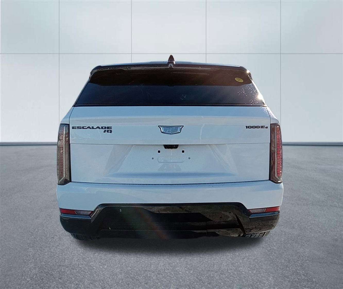 Certified 2025 Cadillac Escalade IQ Sport 2 w/ LPO, ONYX Package image 5