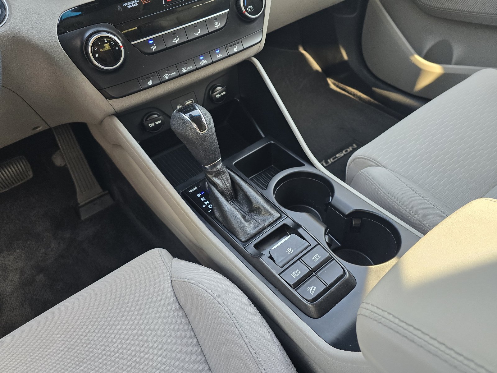 Used 2019 Hyundai Tucson Value w/ Cargo Package AWD/4WD image 17