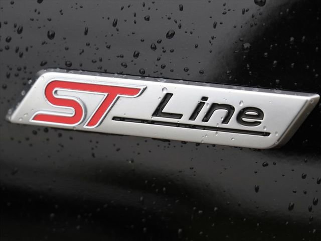 Used 2024 Ford Escape ST-Line w/ Tech Pack #1 image 8