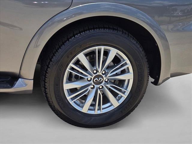 Used 2019 INFINITI QX80 Luxe w/ All-Season Package RWD image 25