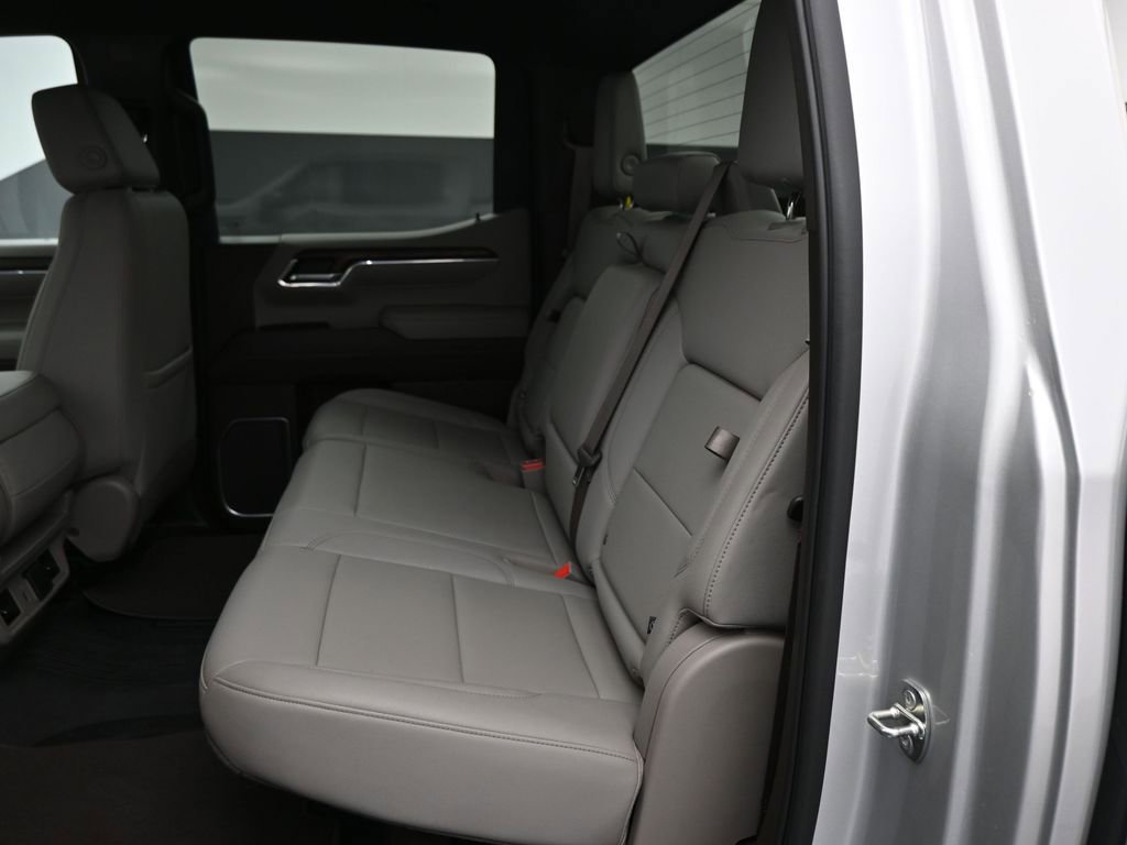 Used 2022 GMC Sierra 1500 SLT AWD/4WD image 18