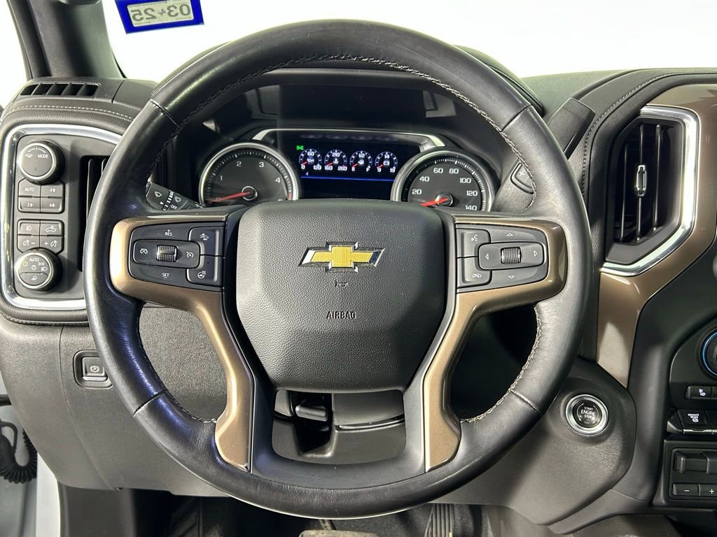 Used 2023 Chevrolet Silverado 3500 High Country image 24