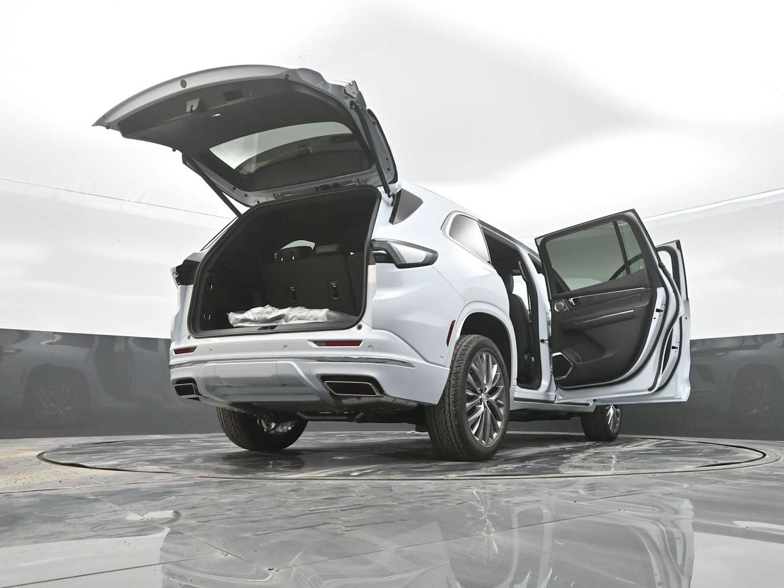 New 2026 Buick Enclave Avenir w/ Super Cruise Package image 42