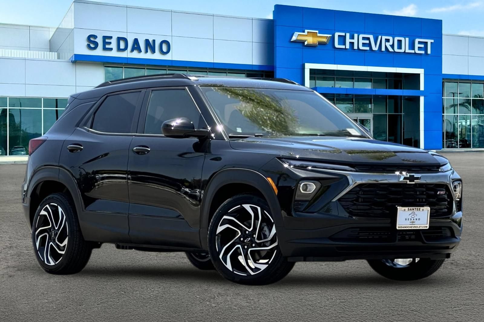 New 2026 Chevrolet TrailBlazer RS w/ Driver Confidence Package FWD image 2