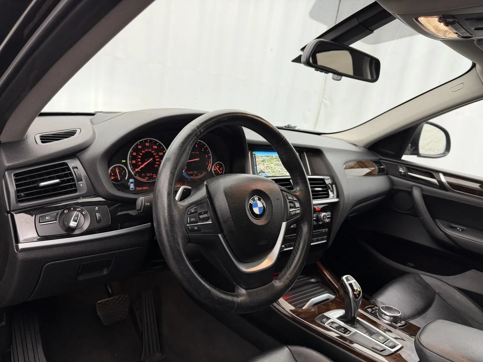 Used 2016 BMW X4 xDrive28i AWD/4WD image 9