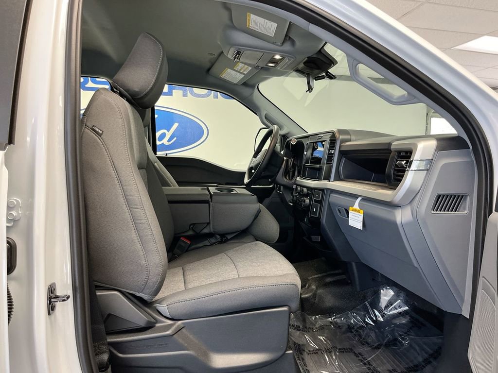 New 2026 Ford F250 4x4 Crew Cab Super Duty image 21