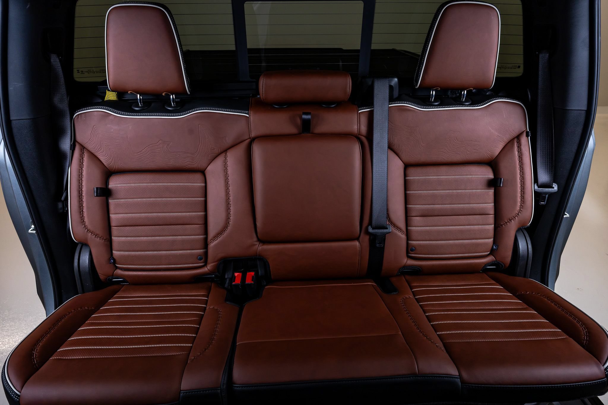 Used 2025 GMC Sierra 1500 Denali Ultimate w/ LPO, Utility Wall Package AWD/4WD image 36