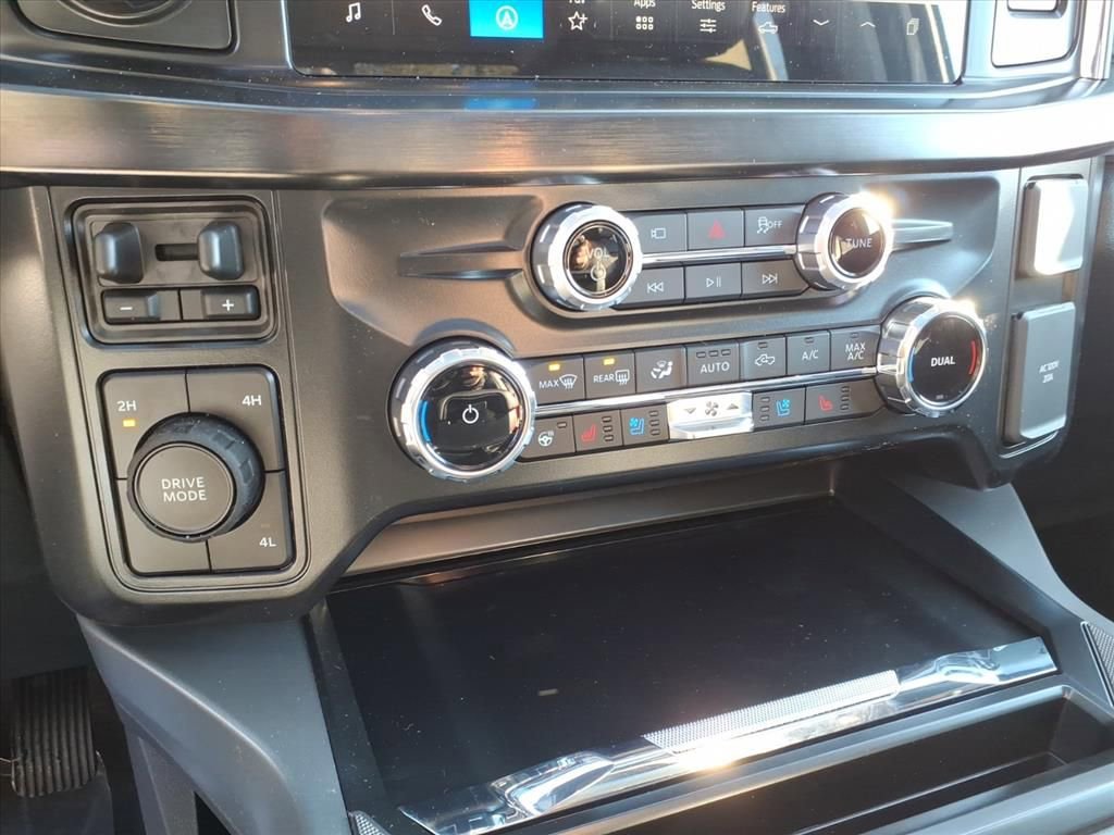 New 2026 Ford F250 Lariat w/ Lariat Premium Package image 23