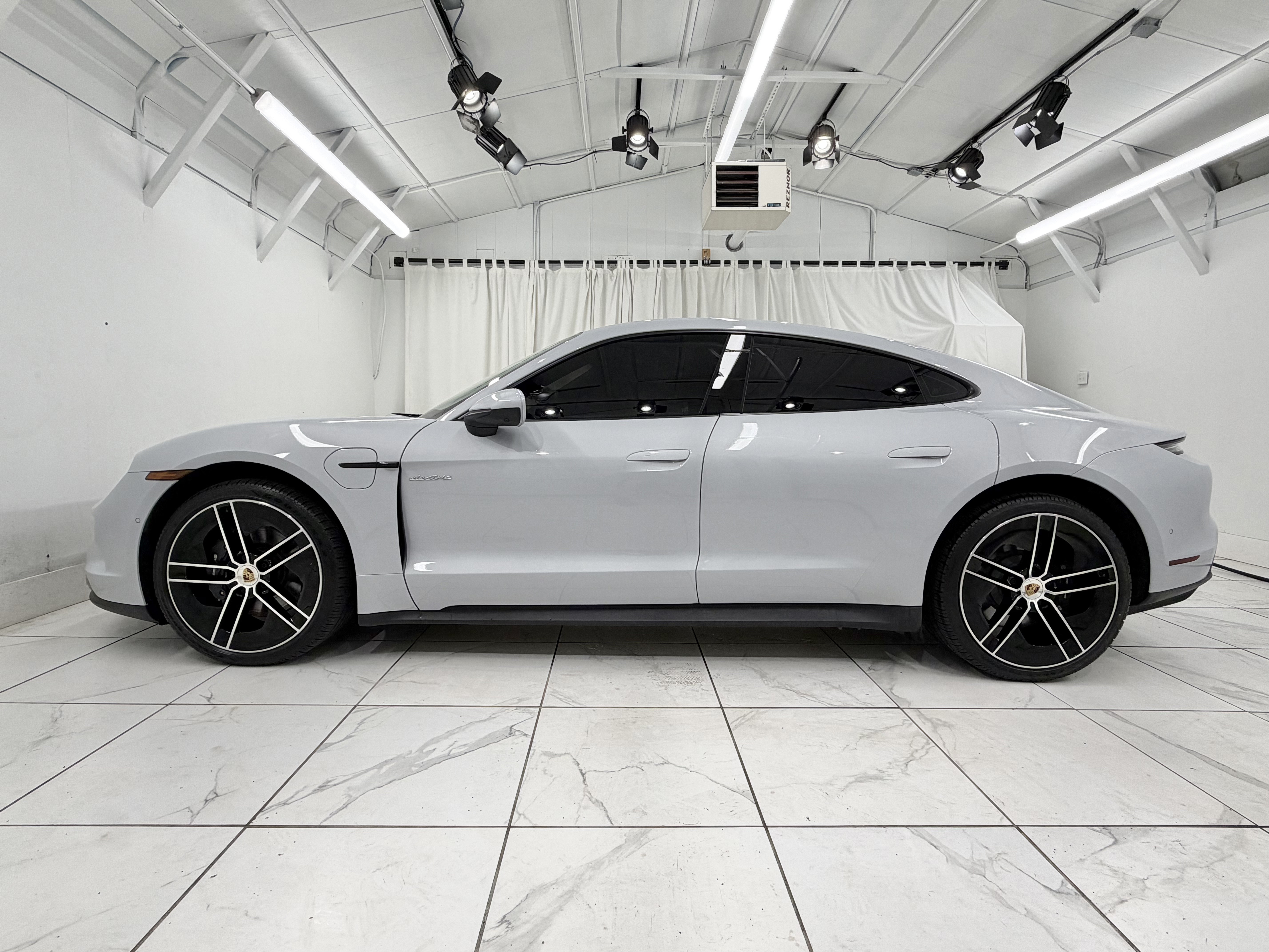 Certified 2025 Porsche Taycan RWD image 2