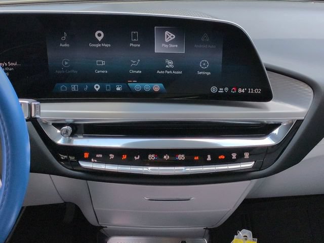 Used 2024 Cadillac Lyriq Sport RWD image 17