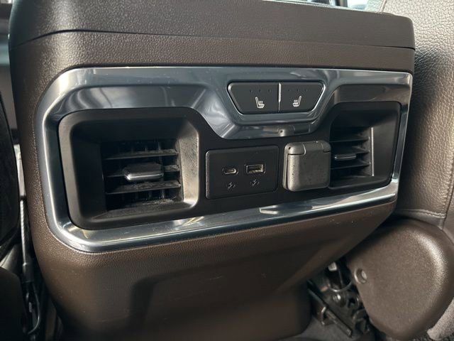 Used 2023 GMC Sierra 3500 Denali w/ Denali Black Diamond Edition image 33