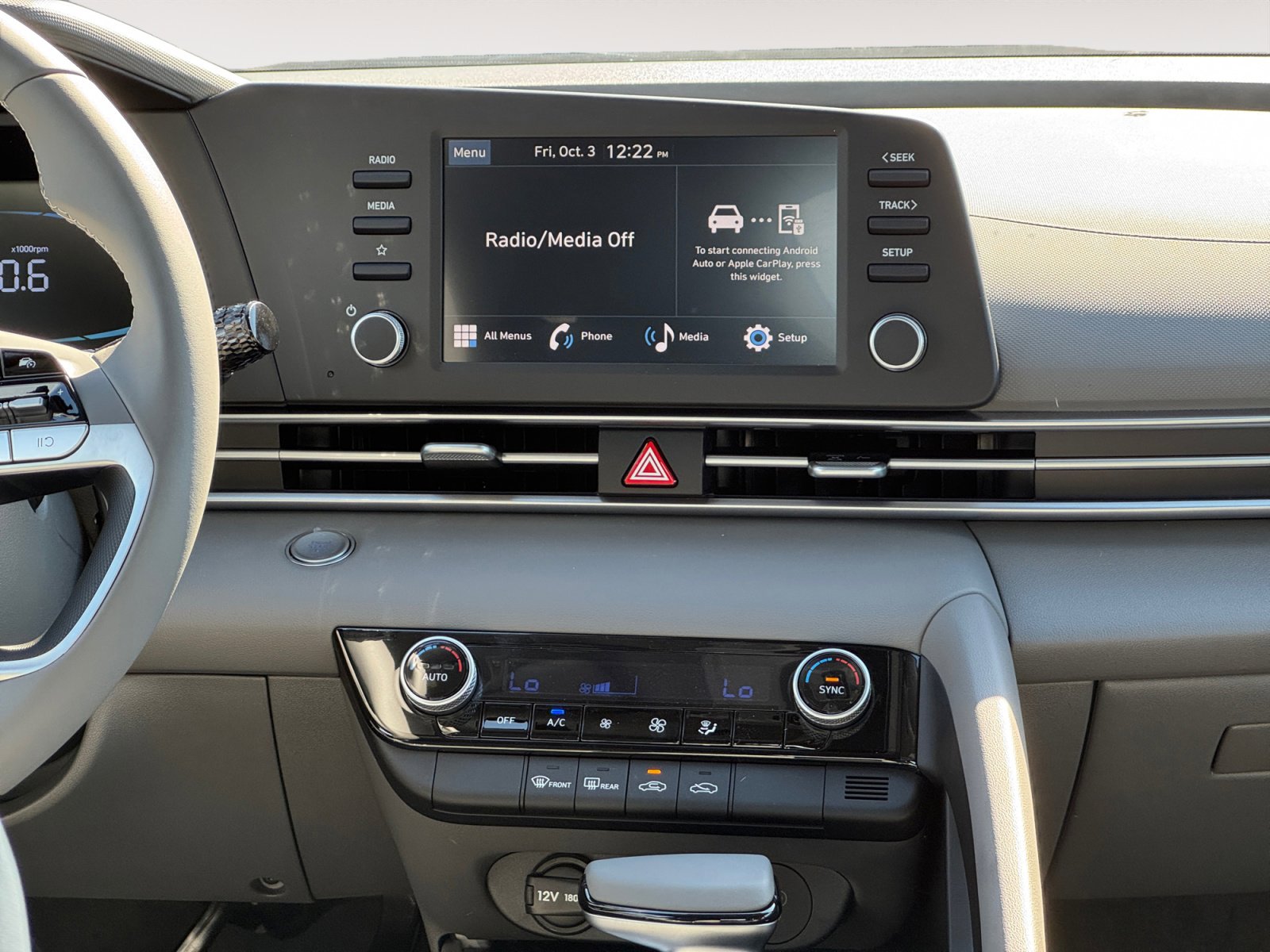 New 2025 Hyundai Elantra Sport image 11