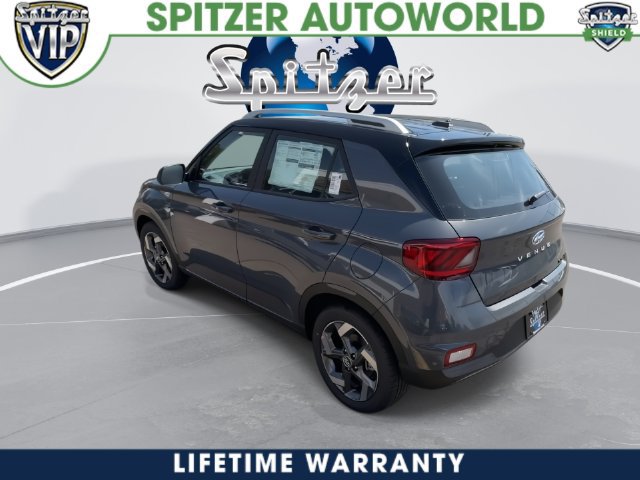 New 2026 Hyundai Venue SEL FWD image 11