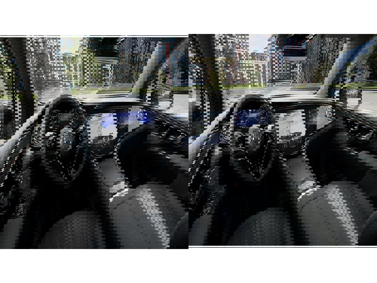 New 2026 Mercedes-Benz EQS 400 4MATIC SUV image 3