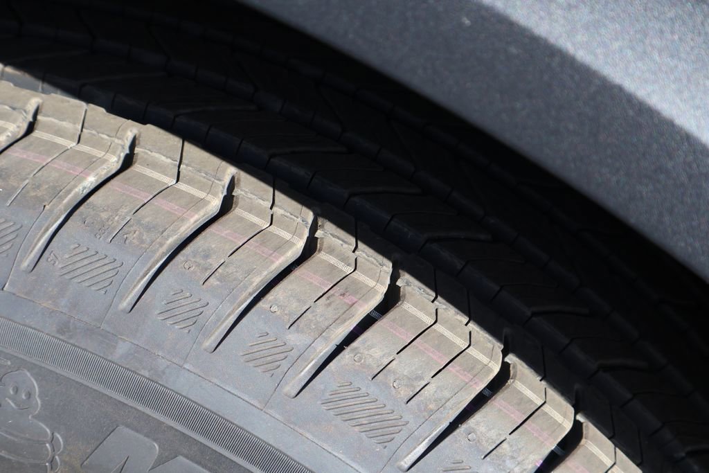 New 2026 Chevrolet Equinox EV LT image 12