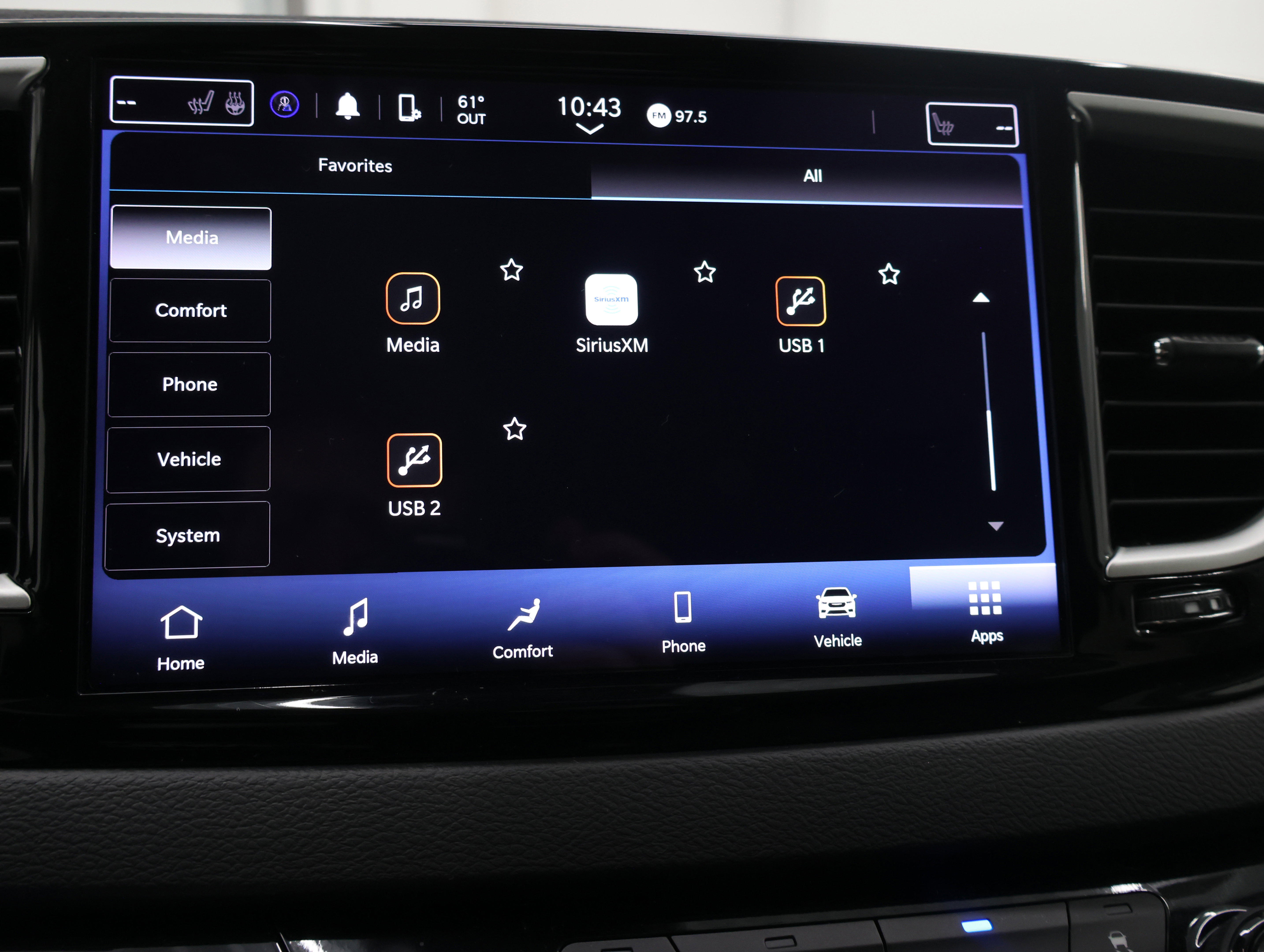 Used 2024 Chrysler Pacifica Touring-L FWD image 58