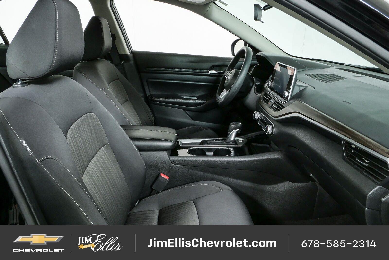 Used 2024 Nissan Altima 2.5 SV FWD image 20