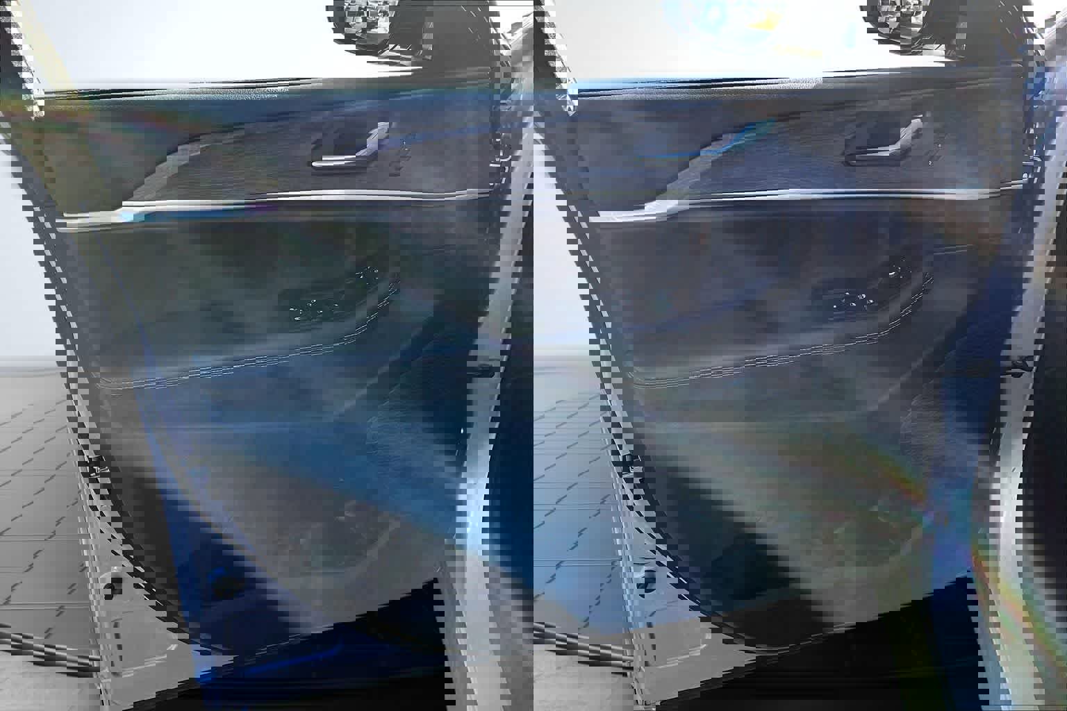 Used 2023 Jeep Grand Cherokee L Limited image 28