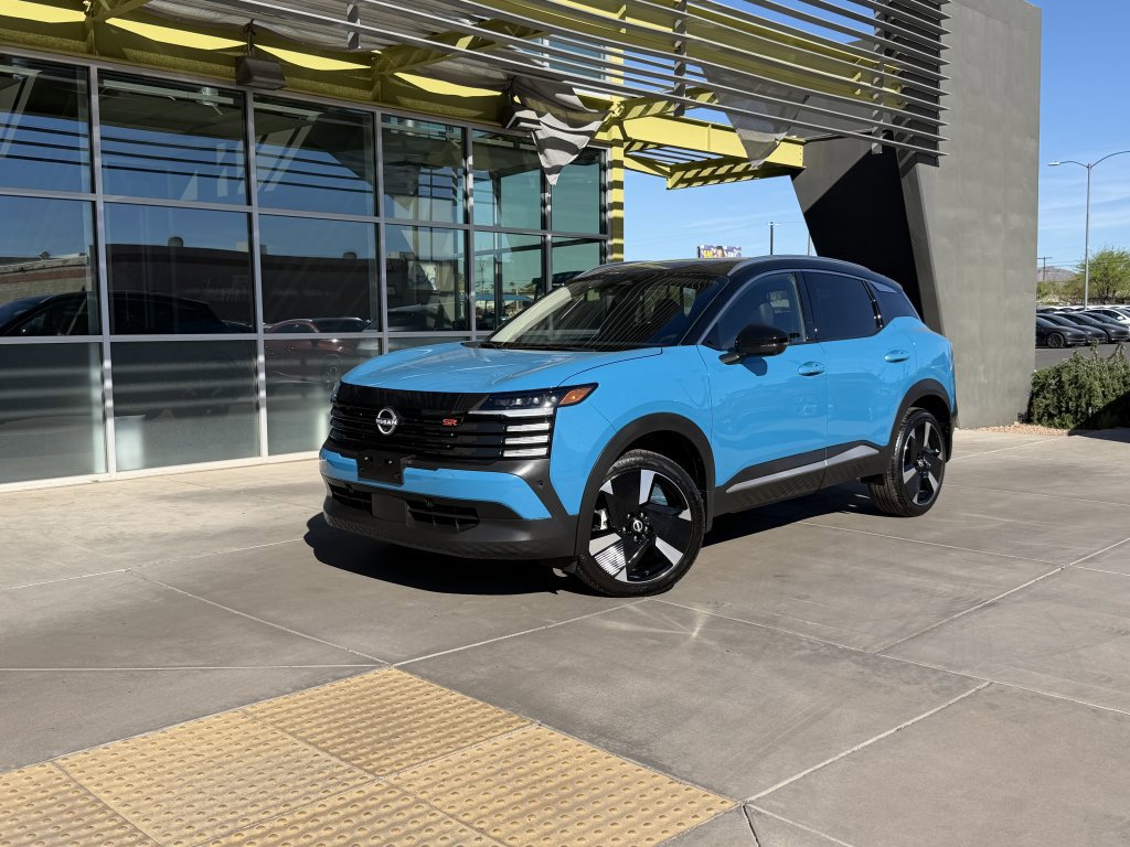 Used 2025 Nissan Kicks SR