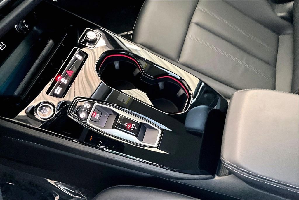 Used 2025 Audi A5 2.0T Premium Plus w/ Premium Plus image 18