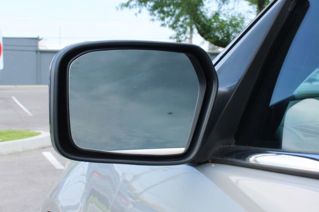 Used 2010 Ford Fusion SE FWD image 8